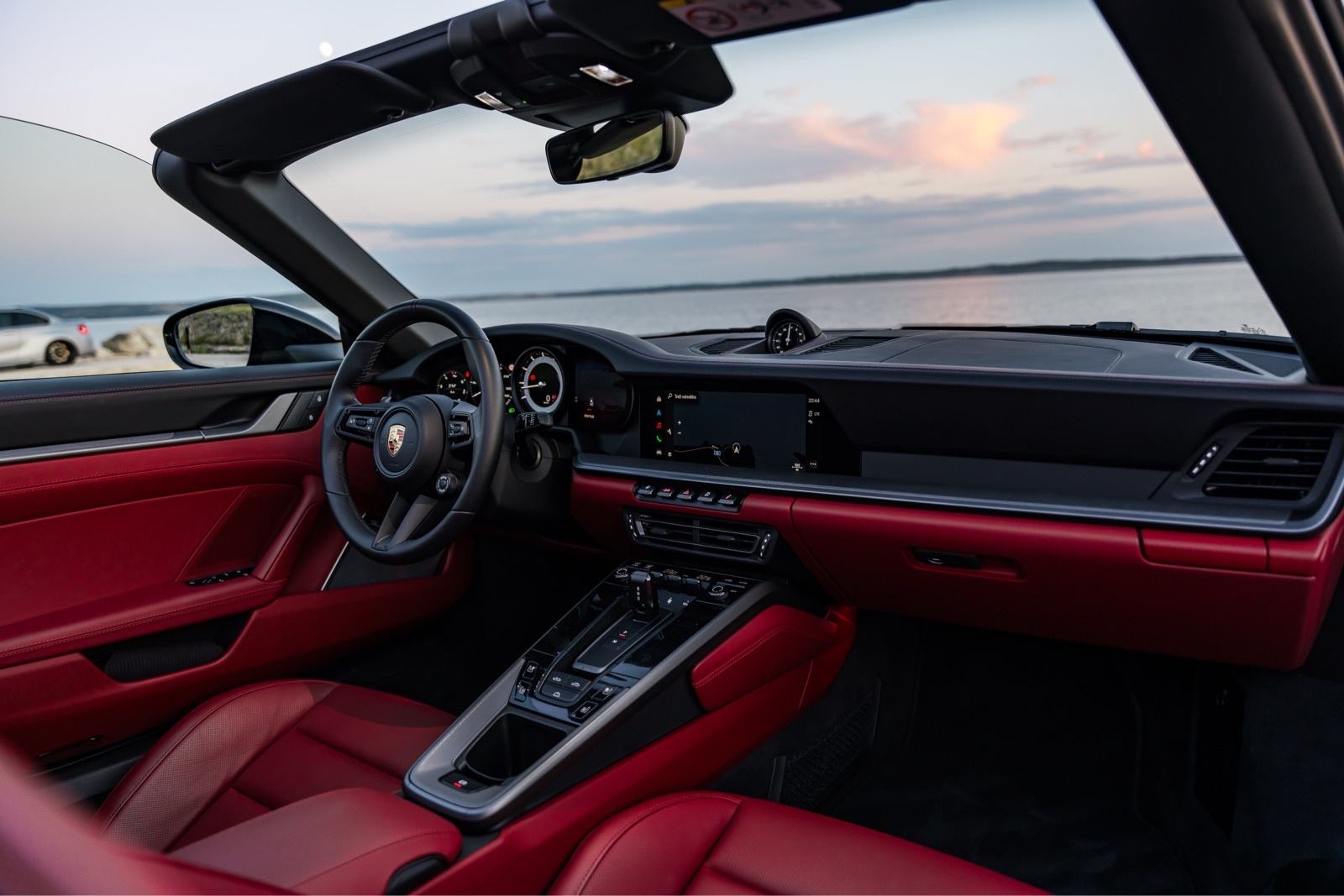 Porsche 911 Carrera Cabrio 992, fotografija 13