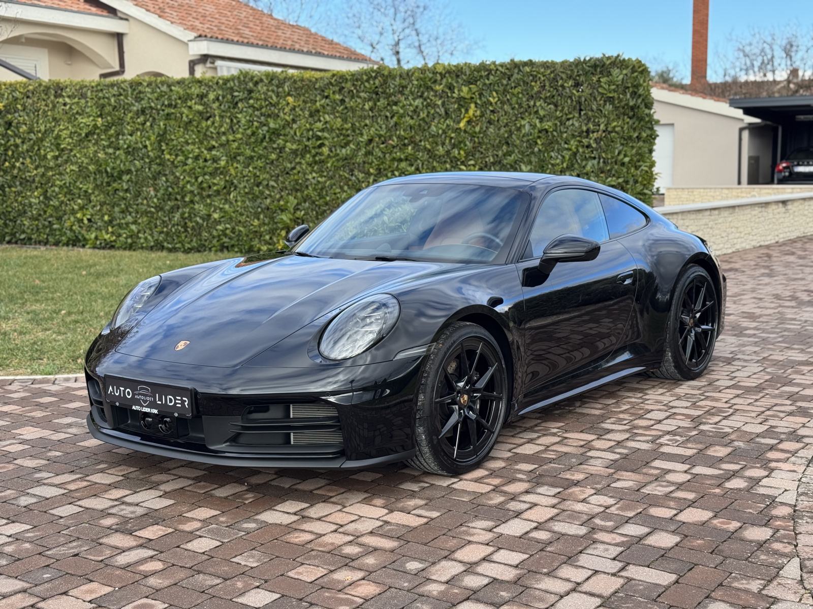 Porsche 911 Carrera 992.2 MATRIX PDLS+/ 360/SPORTSKI ISPUH/PANORAMA, fotografija 4