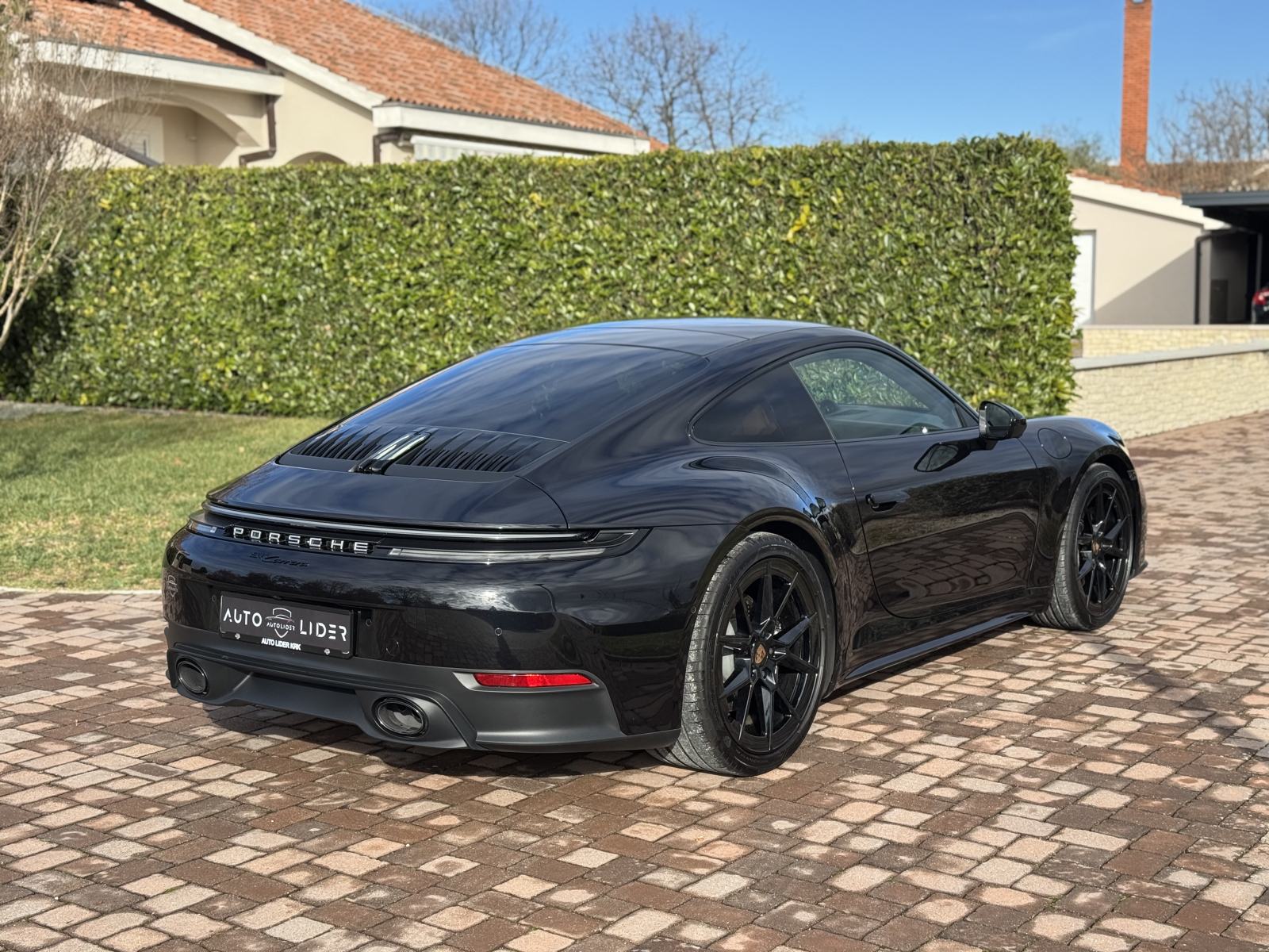 Porsche 911 Carrera 992.2 MATRIX PDLS+/ 360/SPORTSKI ISPUH/PANORAMA, fotografija 8