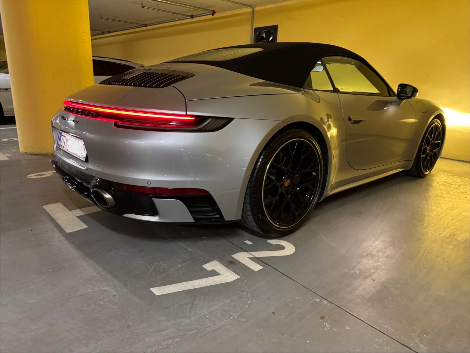 Porsche 911 Carrera 4S Cabriolet PDK, Sport design, Approved, fotografija 1