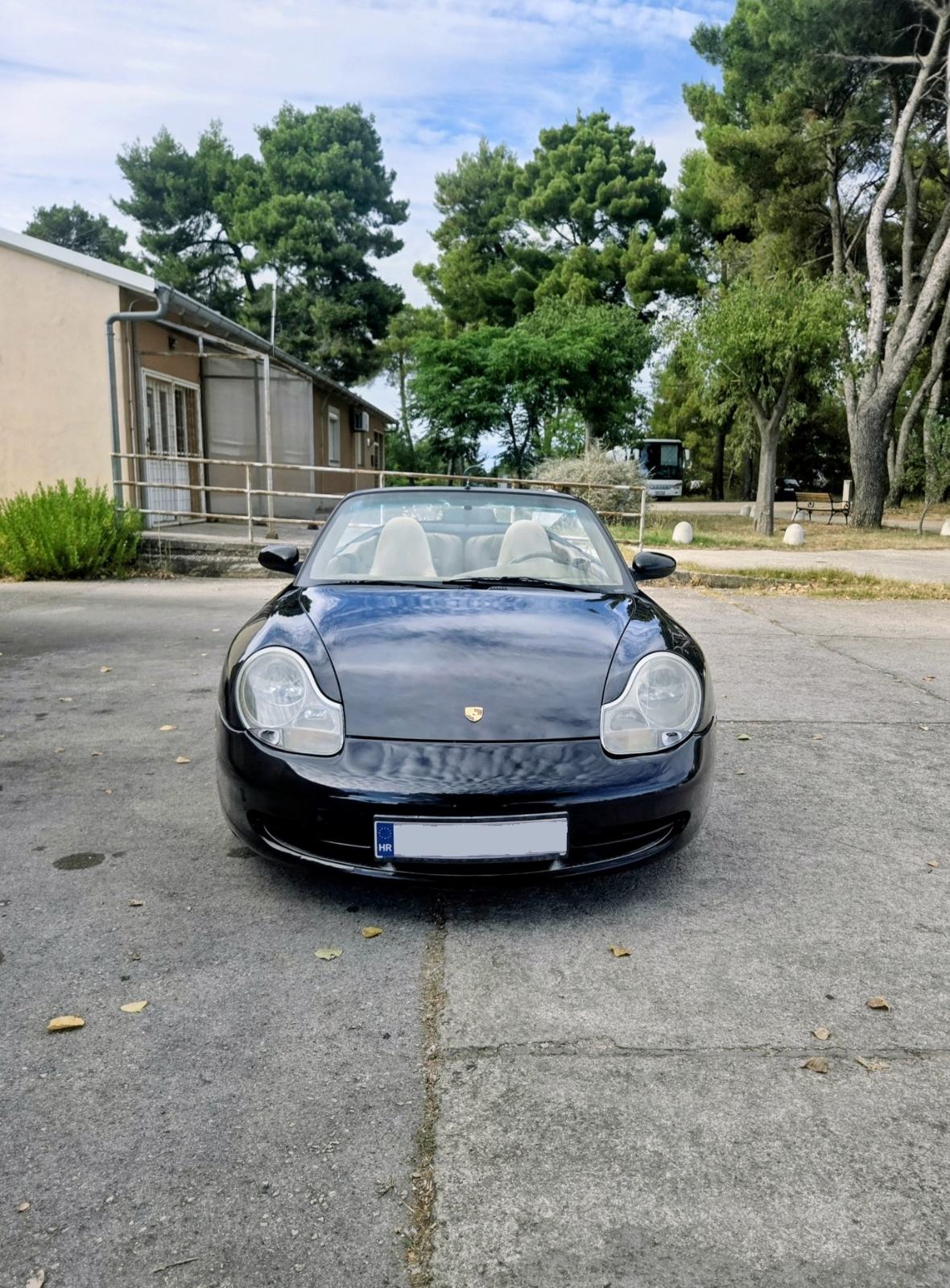 Porsche 911 Carrera 4 Cabrio automatik, fotografija 2