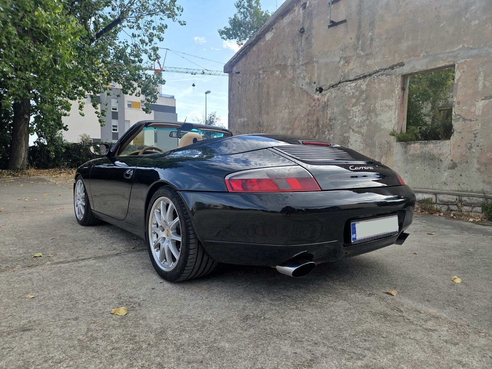 Porsche 911 Carrera 4 Cabrio automatik, fotografija 7
