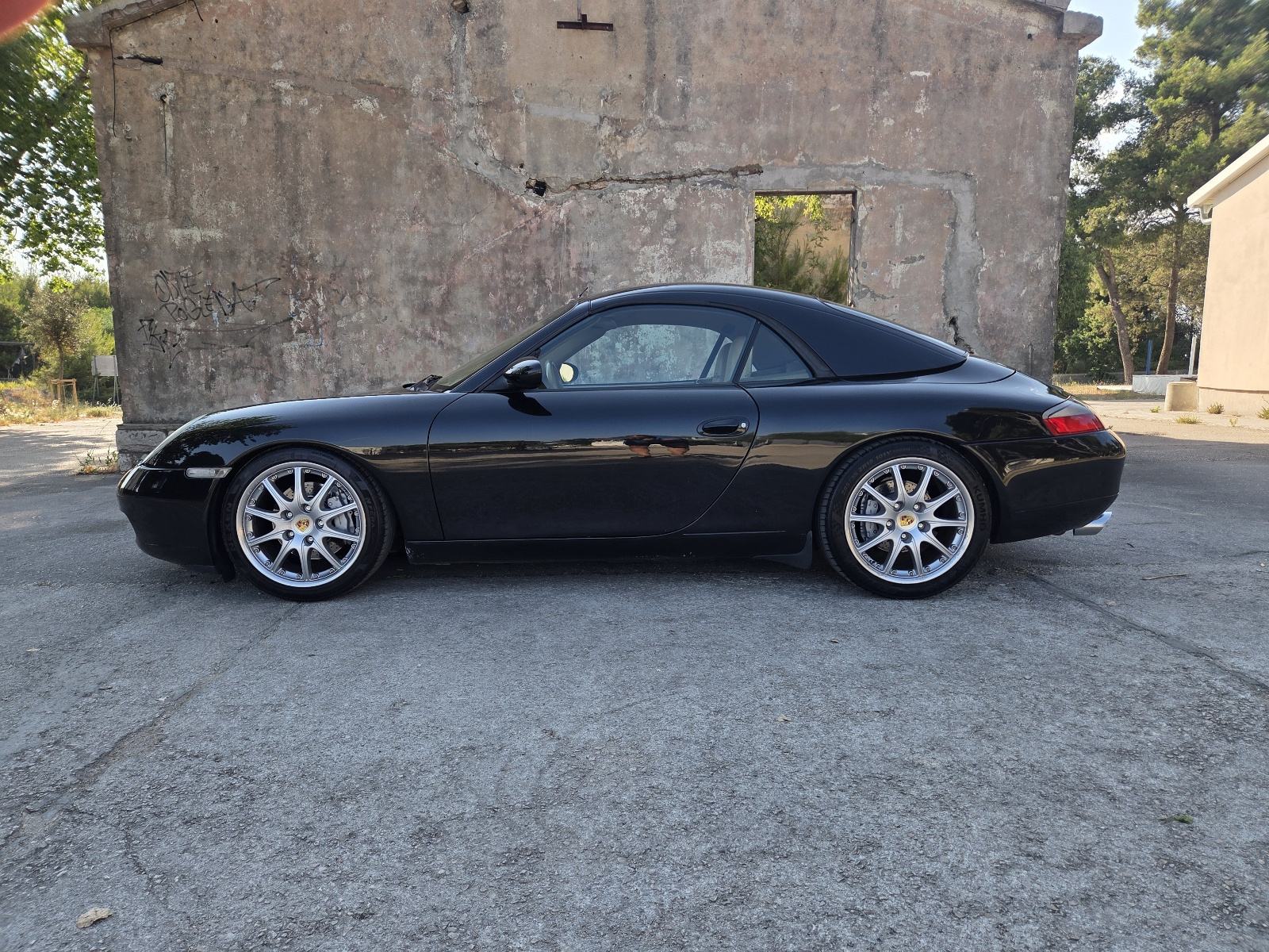 Porsche 911 Carrera 4 Cabrio automatik, fotografija 10