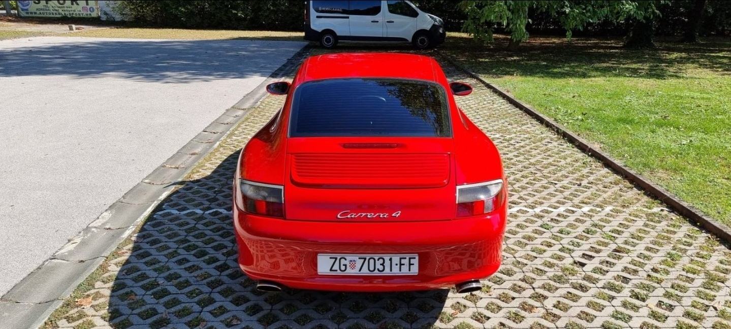 Porsche 911 Carrera 4 reg. do 06/27 IZVRSNO STANJE, fotografija 20