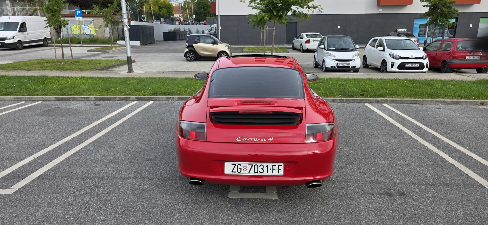 Porsche 911 Carrera 4 reg. do 06/27 IZVRSNO STANJE, fotografija 10