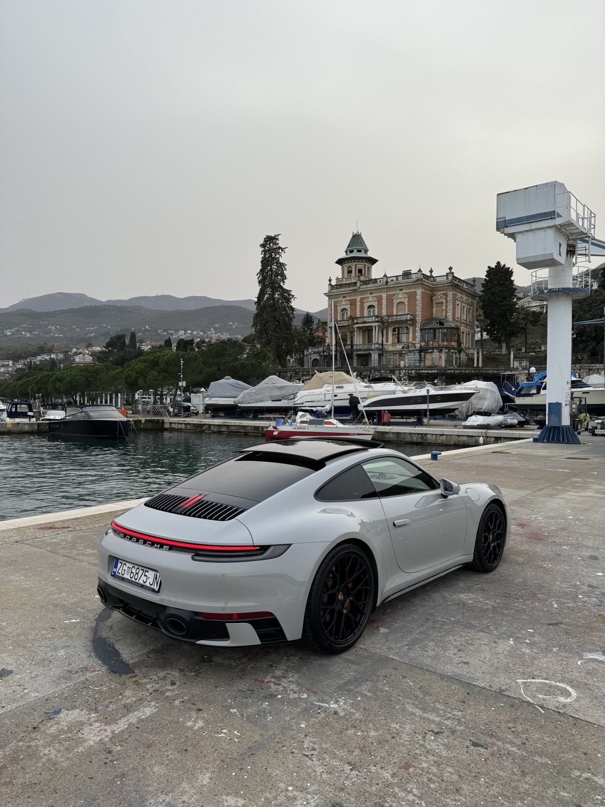 Porsche 911 Carrera 4S by Classe, u PDVu, sport design, Bose, lift, fotografija 3