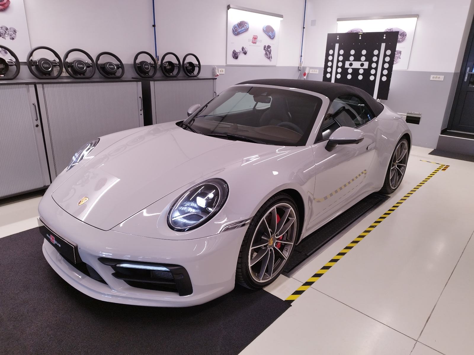 Porsche 911 Carrera 4S Cabriolet, fotografija 2