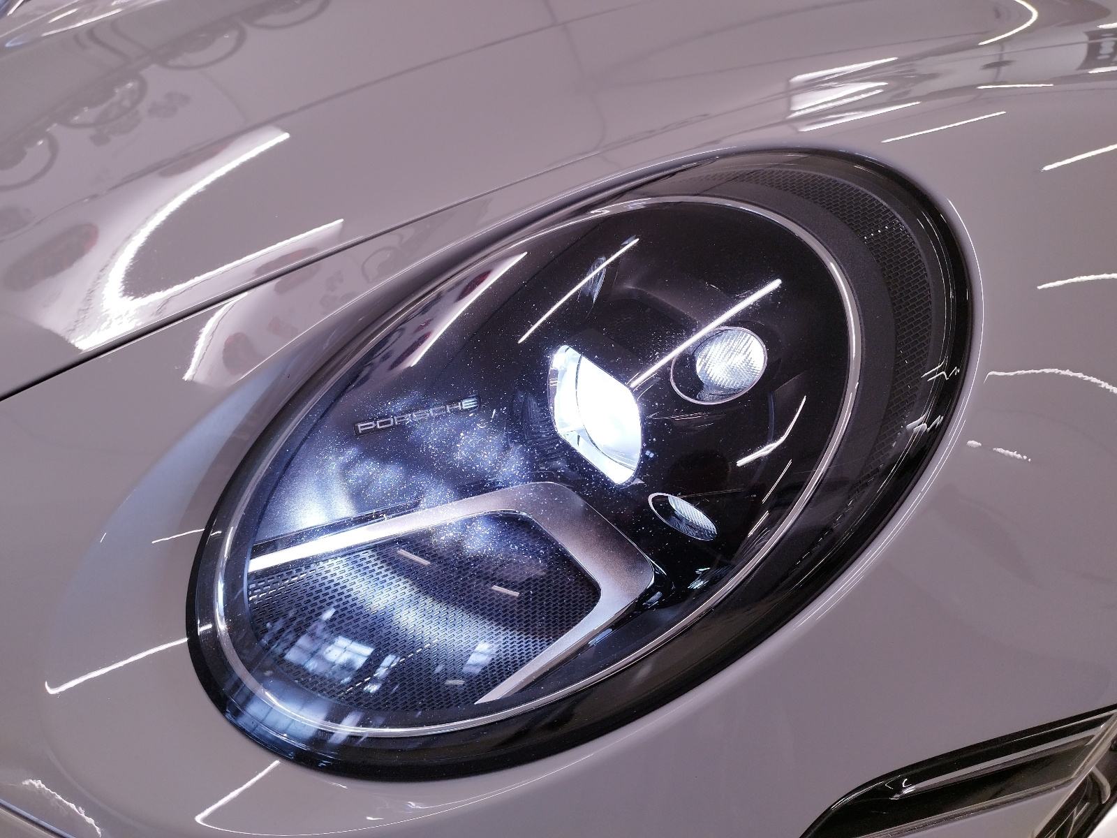 Porsche 911 Carrera 4S Cabriolet, fotografija 18