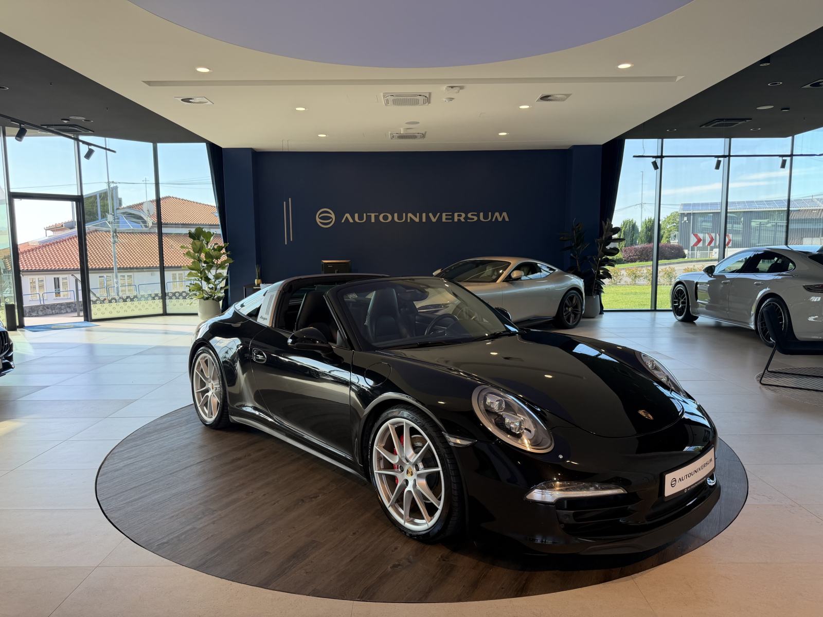 Porsche 911 Carrera Targa 4S PDK - SportChrono, BOSE®, mem. sjedala, fotografija 2