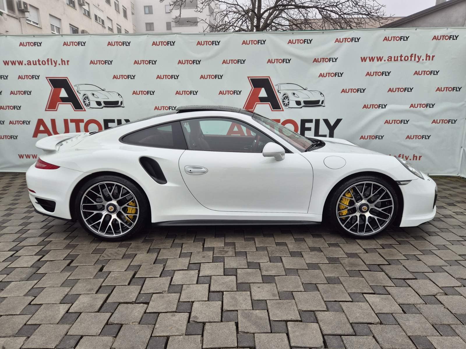 Porsche 911 Turbo S PDK, Chrono, HR auto, Burmester, Pano, Navi, 20", fotografija 5