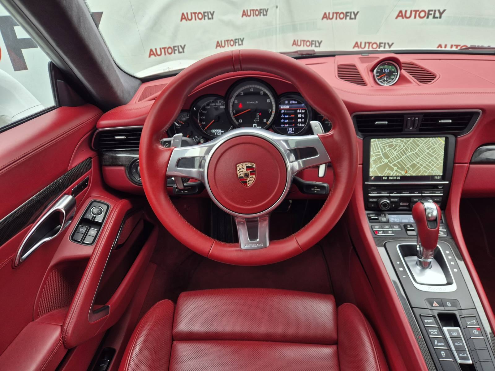 Porsche 911 Turbo S PDK, Chrono, HR auto, Burmester, Pano, Navi, 20", fotografija 17