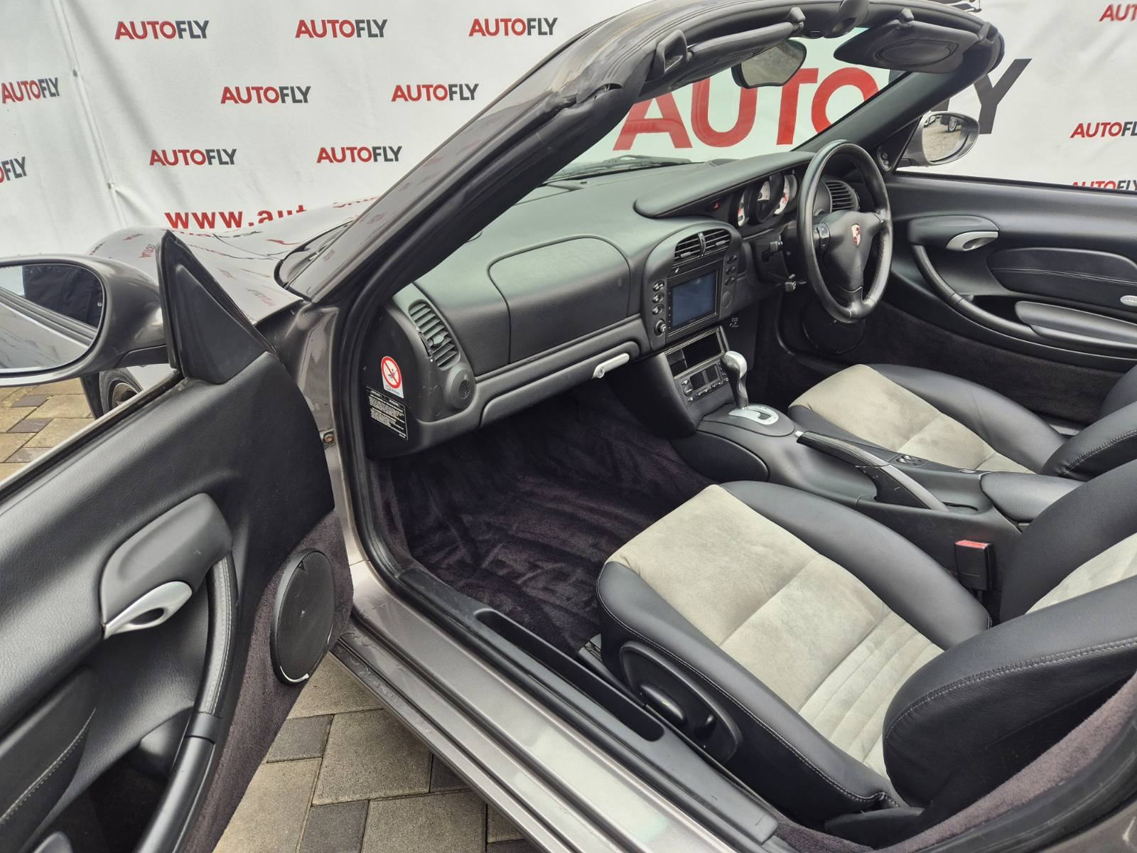 Porsche Boxster Cabrio, Kamera, Klima, Koža, HR tablice, fotografija 13