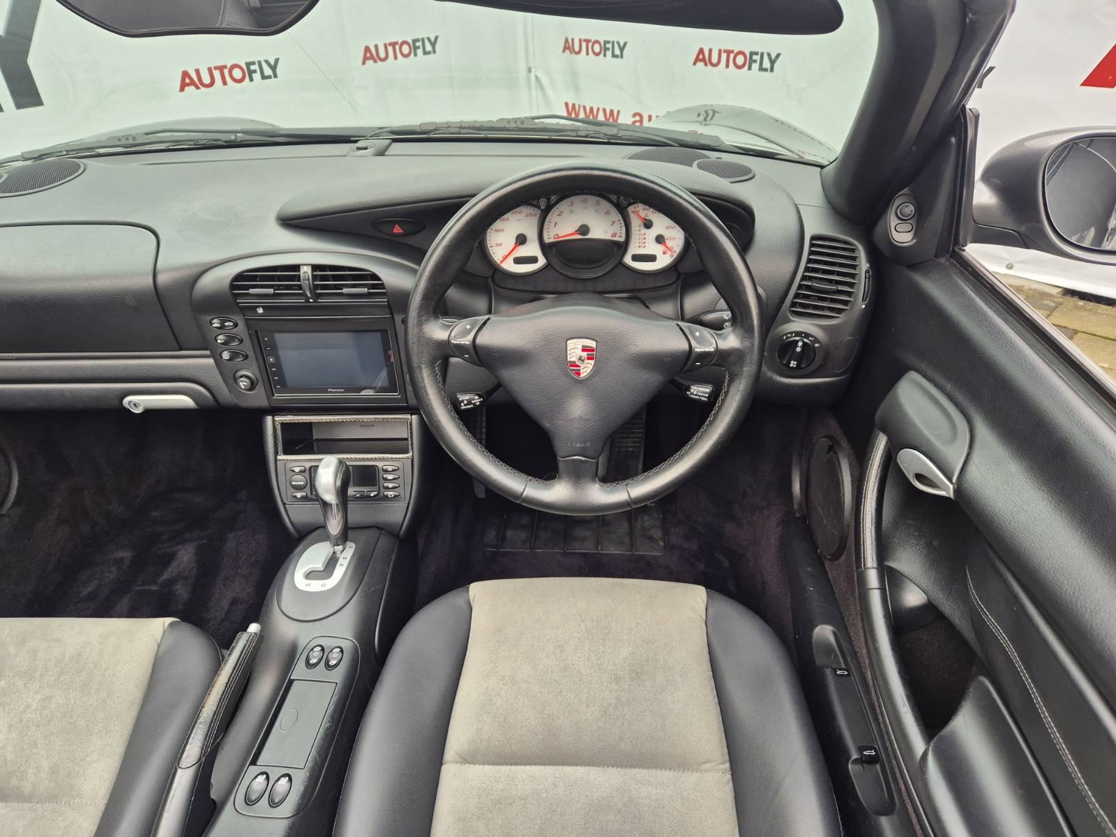 Porsche Boxster Cabrio, Kamera, Klima, Koža, HR tablice, fotografija 15