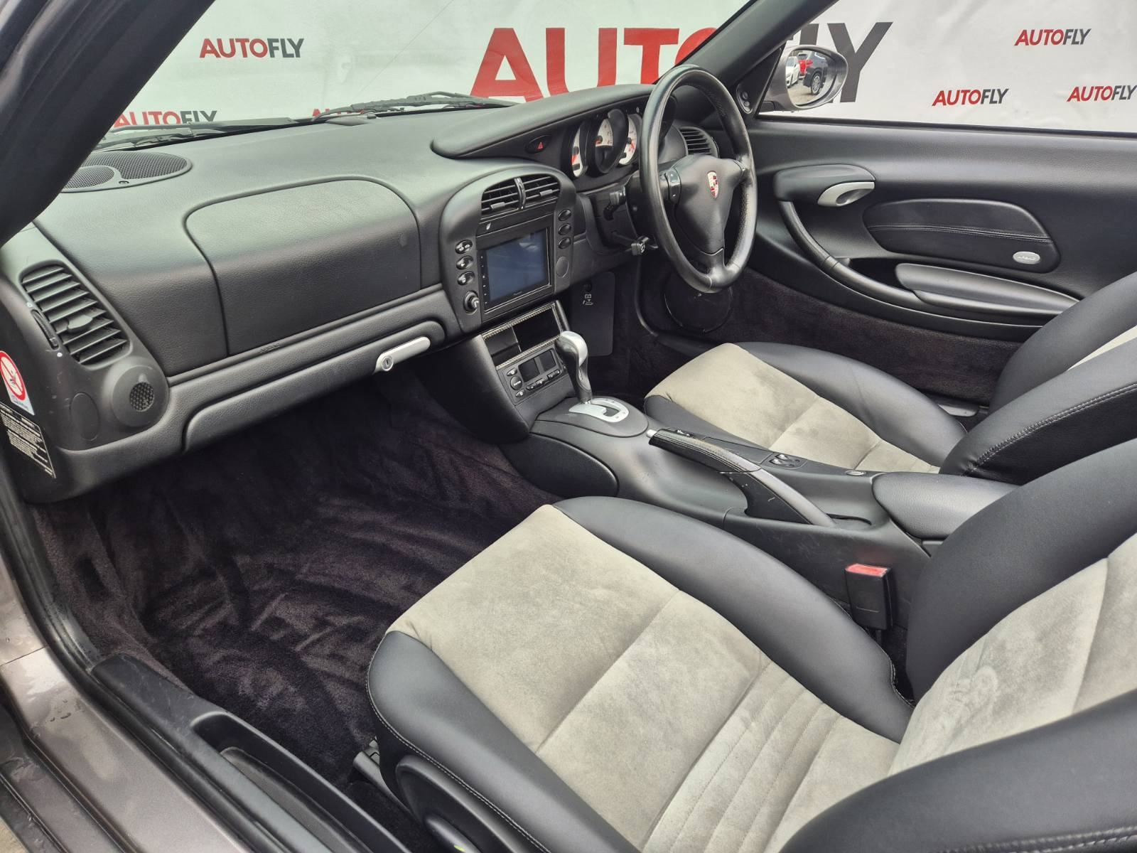 Porsche Boxster Cabrio, Kamera, Klima, Koža, HR tablice, fotografija 17