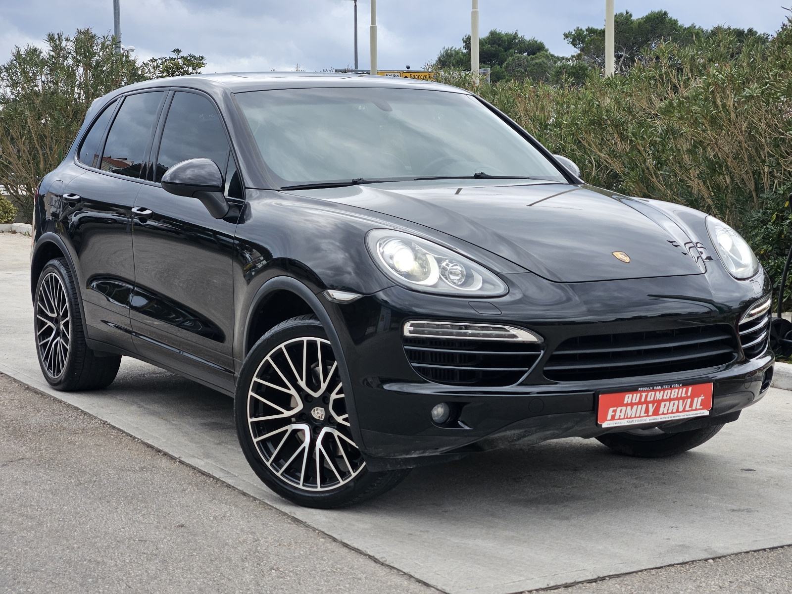 Porsche Cayenne 3.0 Diesel 250KS Platinum Edition*160tkm*Led*Panorama*, fotografija 4