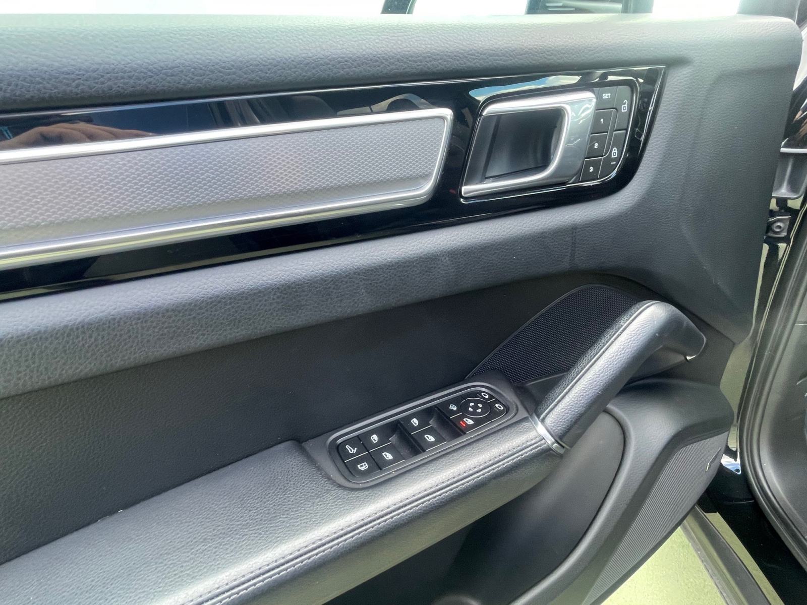 Porsche Cayenne 3.0 E-HYBRID PLATINUM EDITION AUTO MATRIX.KOŽA 4X4, fotografija 15