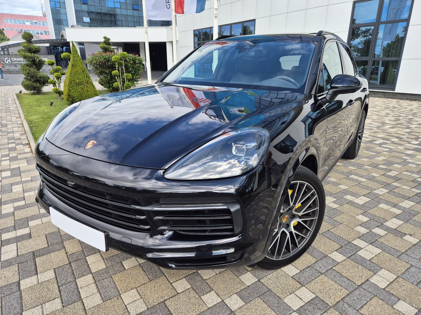 Porsche Cayenne 3.0 **PLATINUM**PANORAMA**NAVI**ALU 21"**REGISTRIRAN**, fotografija 2