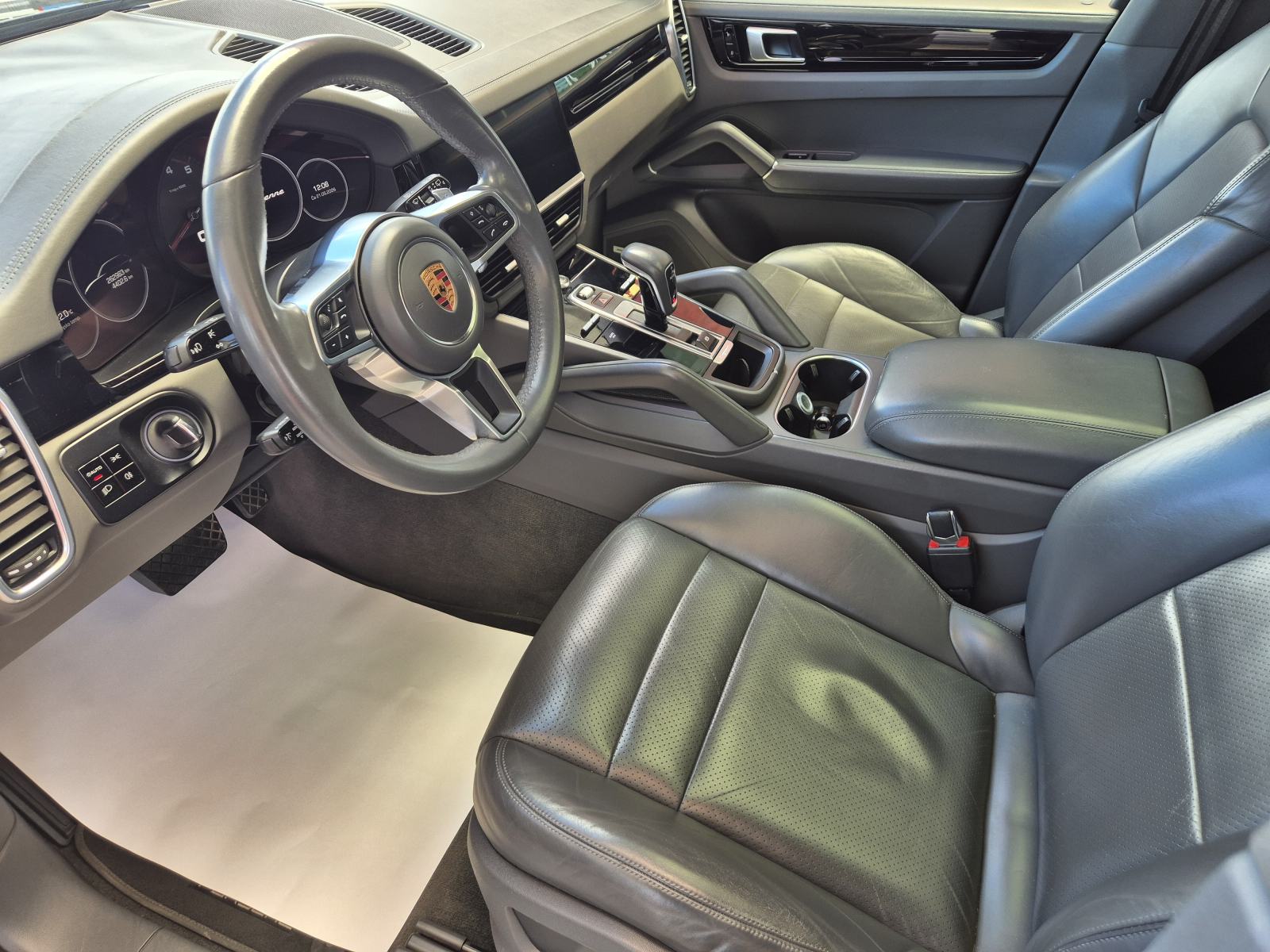 Porsche Cayenne 3.0 **PLATINUM**PANORAMA**NAVI**ALU 21"**REGISTRIRAN**, fotografija 17