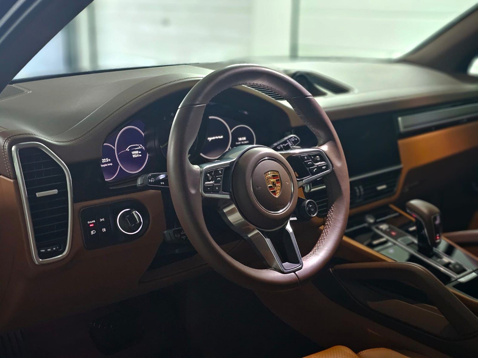 Porsche Cayenne 3.0 V 6 E-HYBRID KARTICE-ZAMJENA, fotografija 11