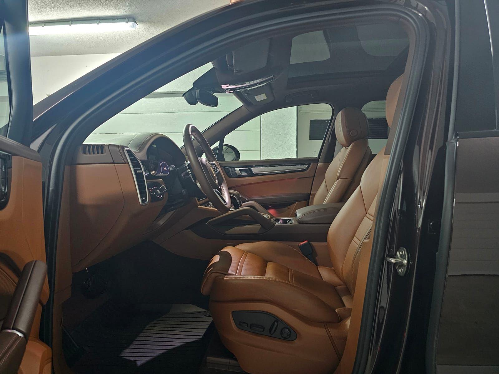 Porsche Cayenne 3.0 V 6 E-HYBRID KARTICE-ZAMJENA, fotografija 6