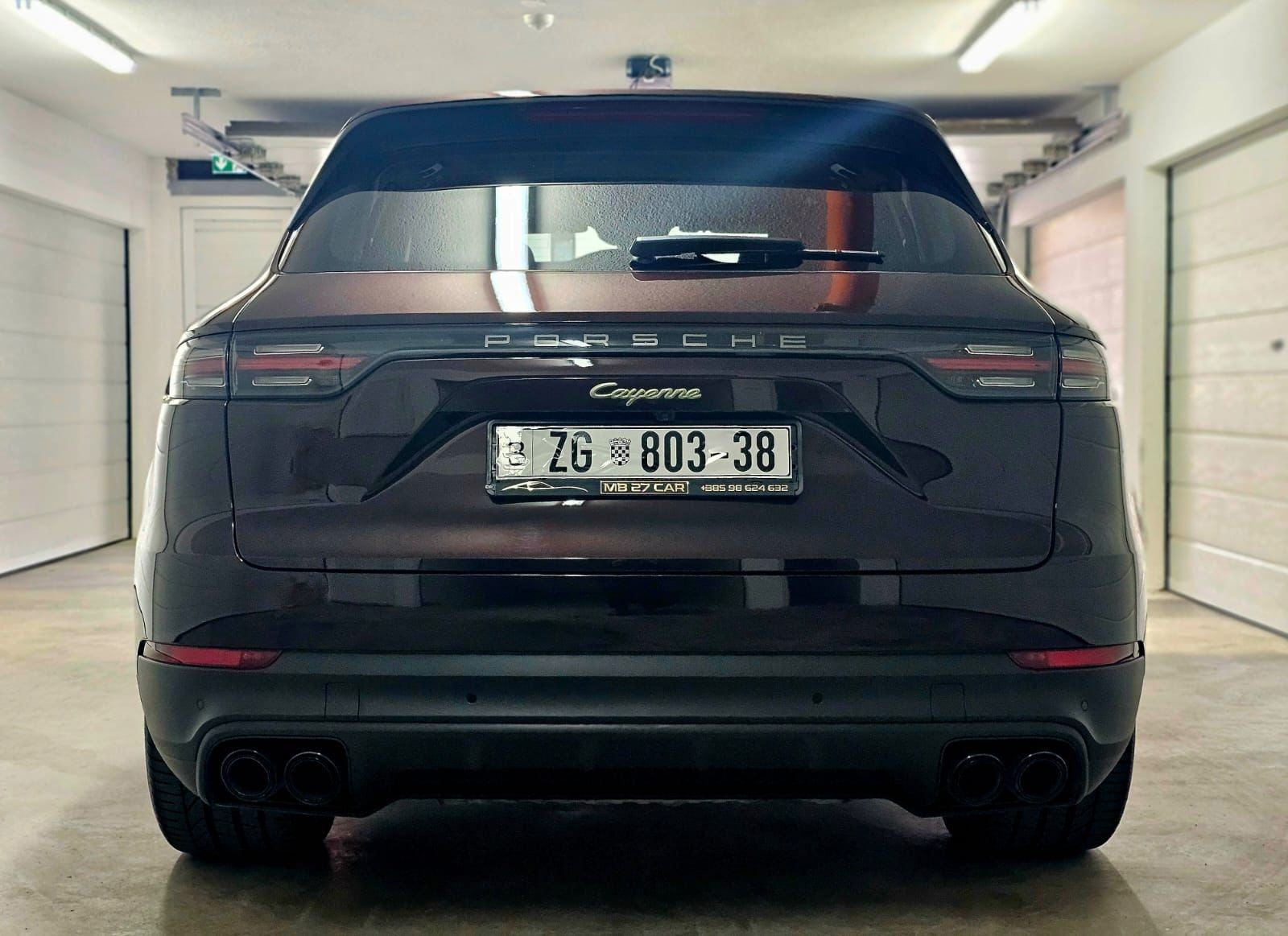 Porsche Cayenne 3.0 V 6 E-HYBRID KARTICE-ZAMJENA, fotografija 2