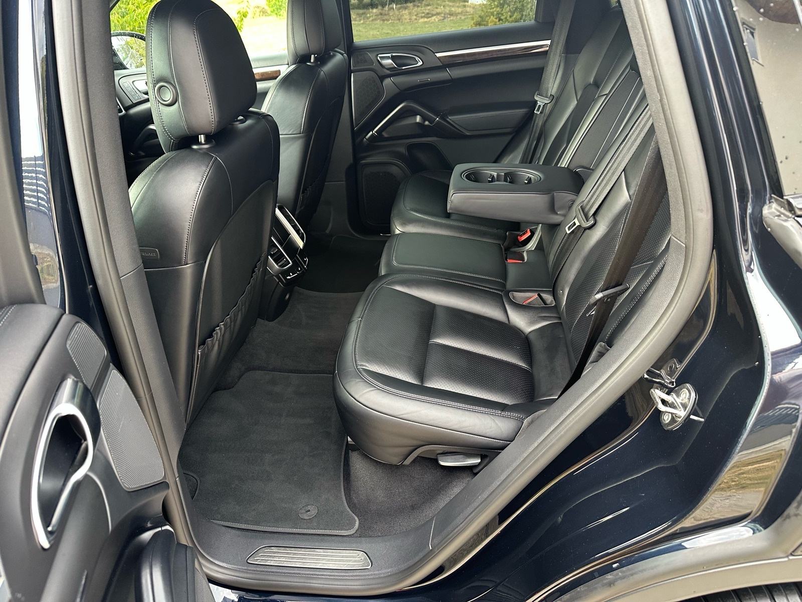PORSCHE CAYENNE 3.0 V6 193 kW – REDIZAJN – 184 000 TKM – 4x4, fotografija 12