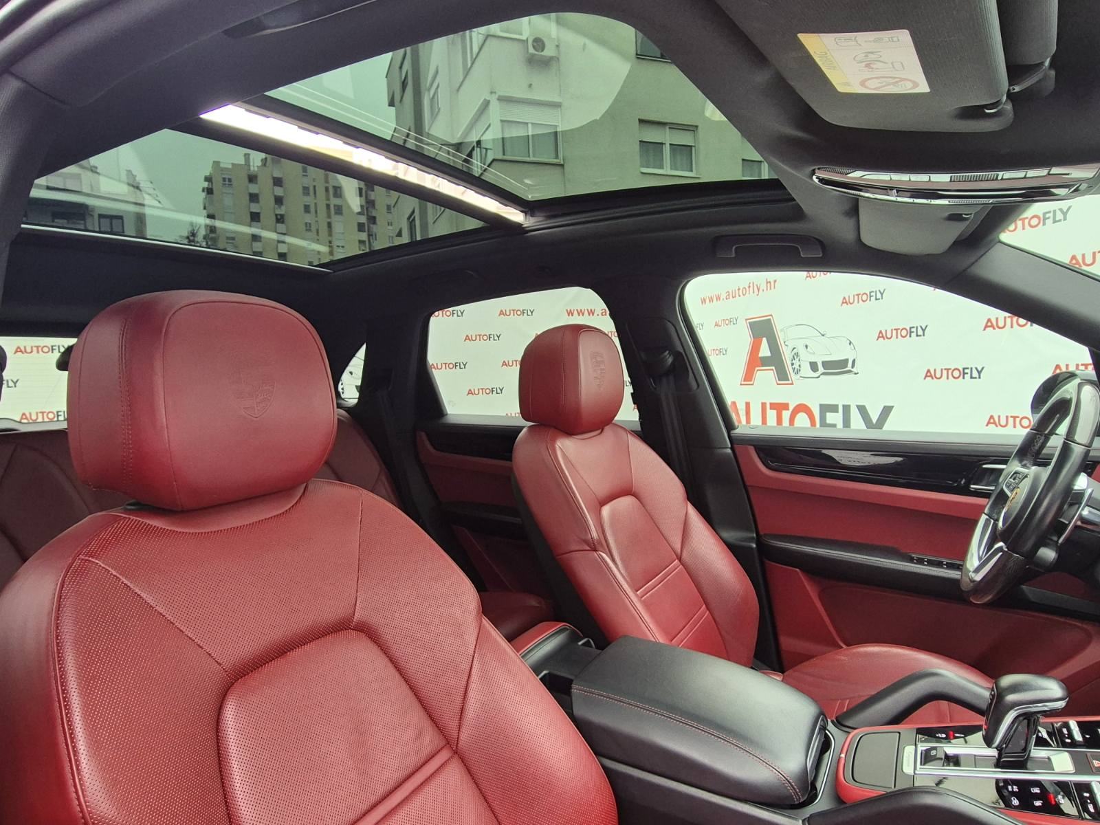 Porsche Cayenne 3.0 V6, Chrono, Matrix, Pano, 360 Kamera, BOSE, 21", fotografija 19