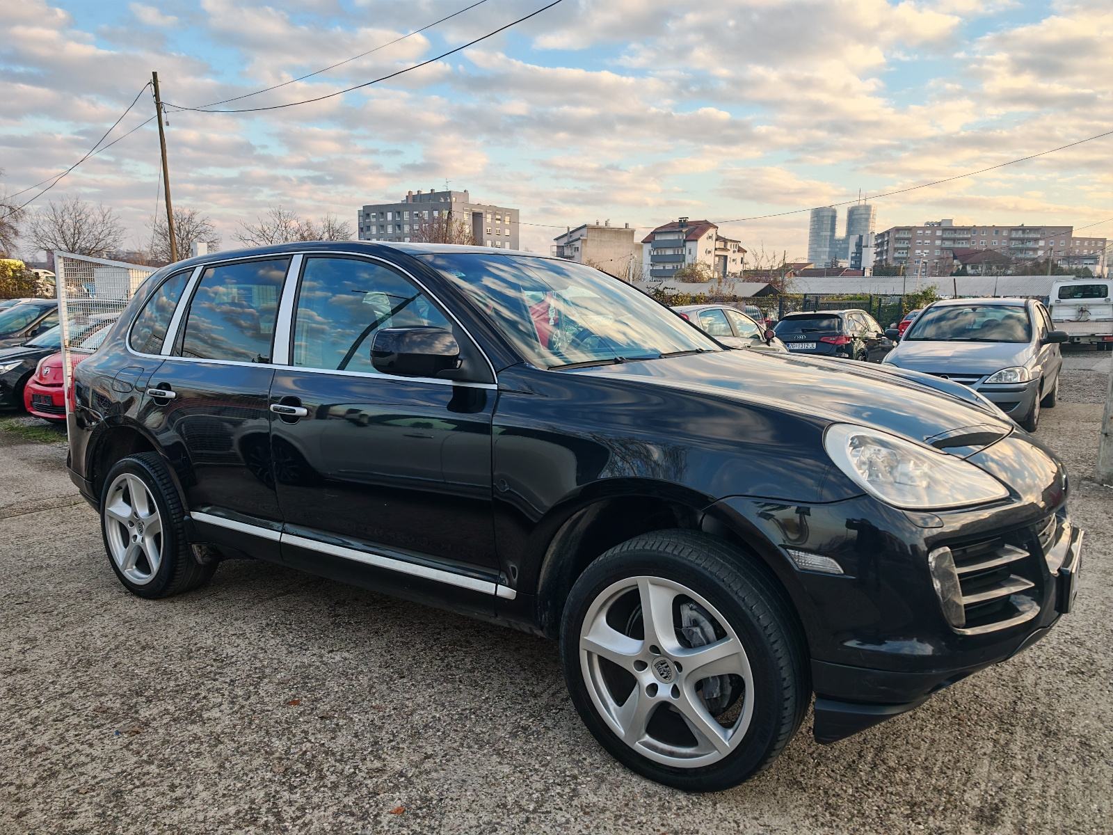 Porsche Cayenne 3,0 V6 TDI automatik 2010g odličan, pogled izvana - slika 4
