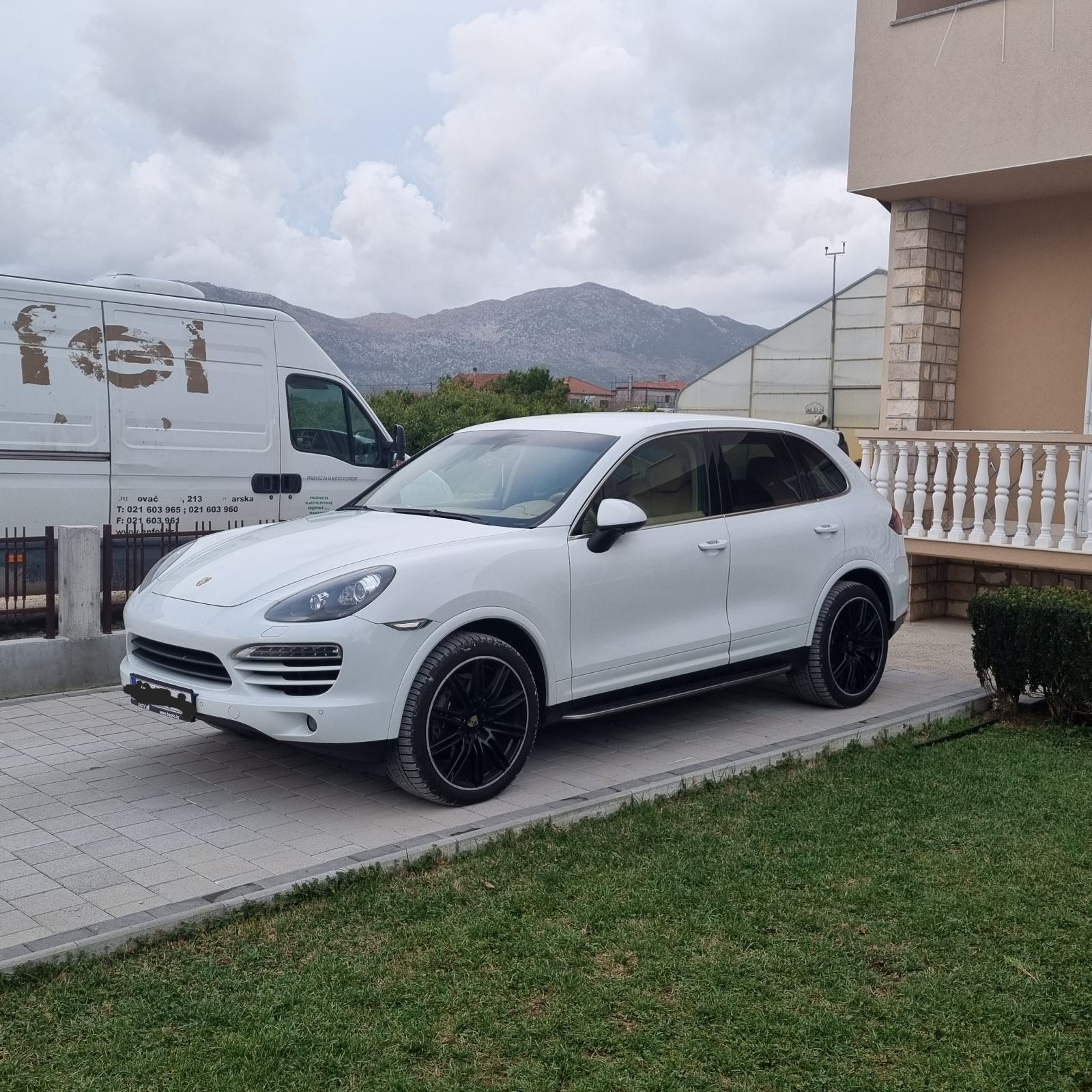Porsche Cayenne 3,0 V6 TDI automatik, fotografija 3