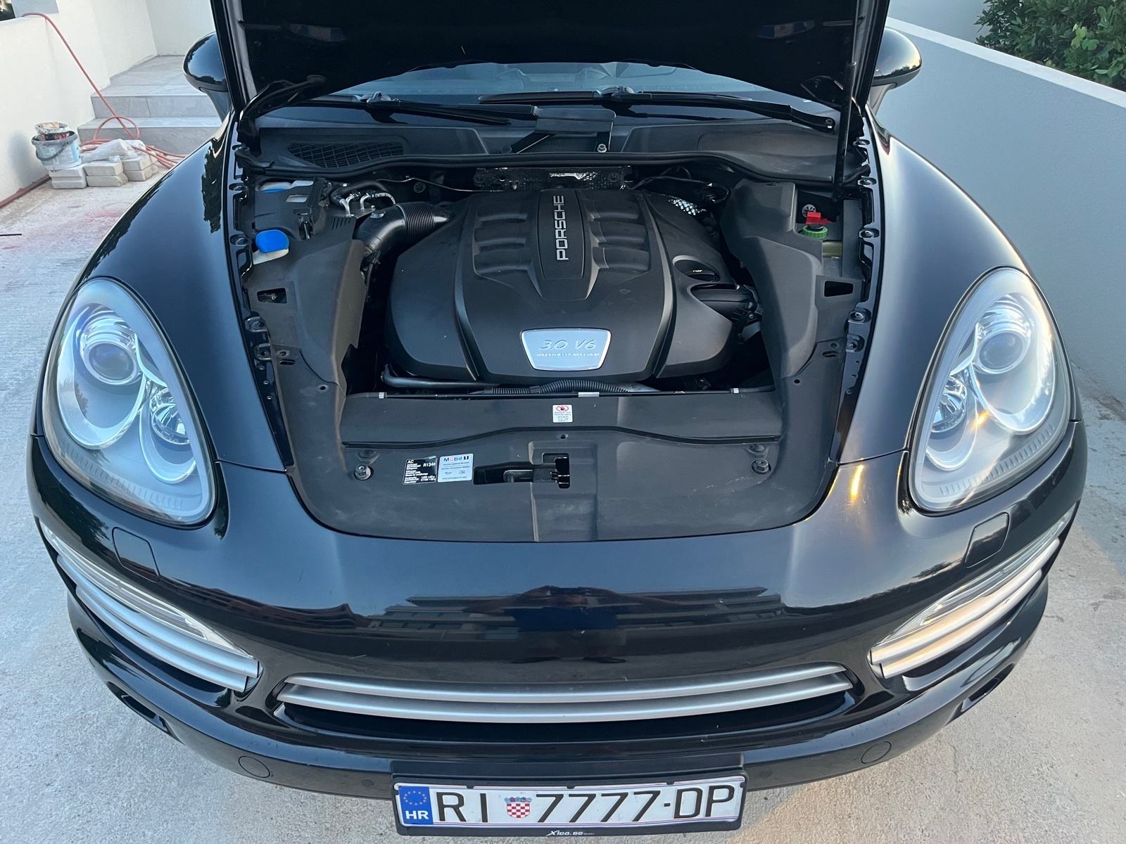 Porsche Cayenne 3,0 V6 TDI , PLATINUM EDITION , full ,4 nove zimske, fotografija 13