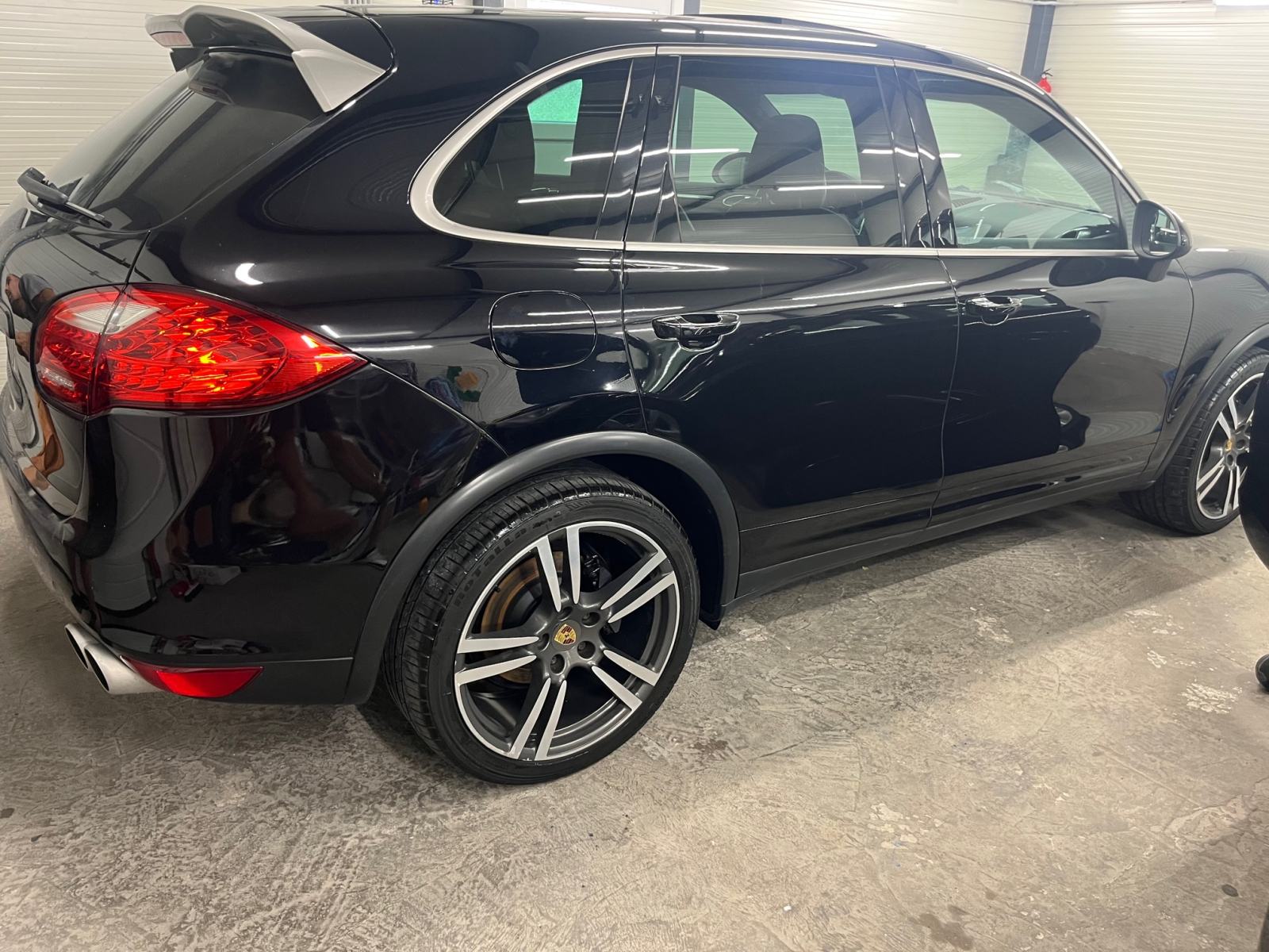 Porsche Cayenne 3,0 V6 TDI , PLATINUM EDITION , full ,4 nove zimske, fotografija 16