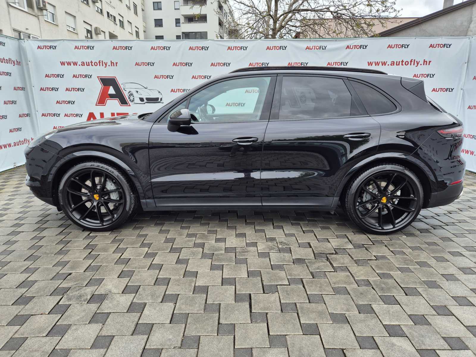 Porsche Cayenne S, 440ks, Matrix, 360°, BOSE, Pano, Zračni ovjes, 22", fotografija 4
