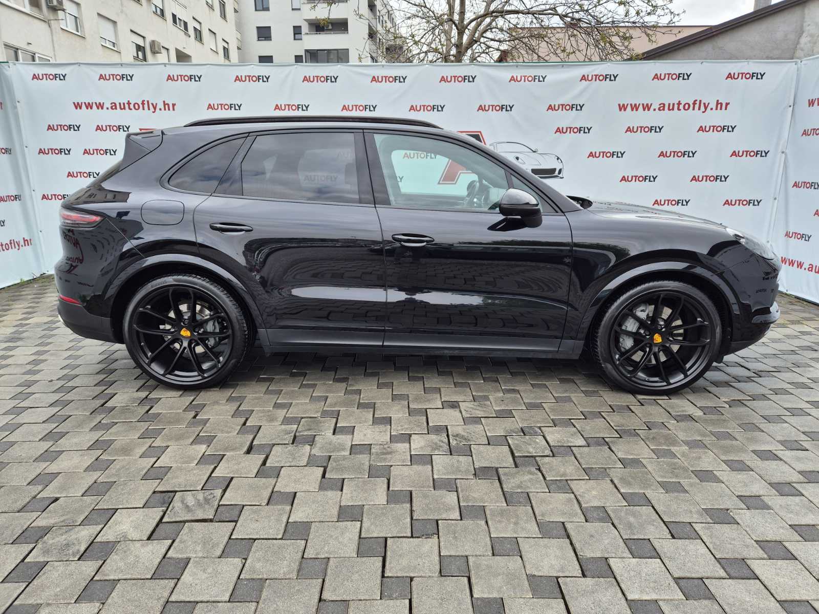 Porsche Cayenne S, 440ks, Matrix, 360°, BOSE, Pano, Zračni ovjes, 22", fotografija 5