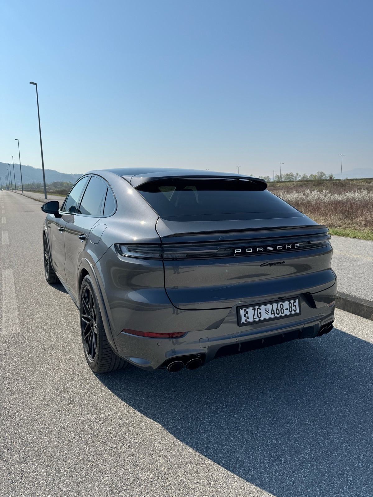 Cayenne Coupe Black optic 3xDisplay Chrono sport BOSE Matrix, fotografija 3