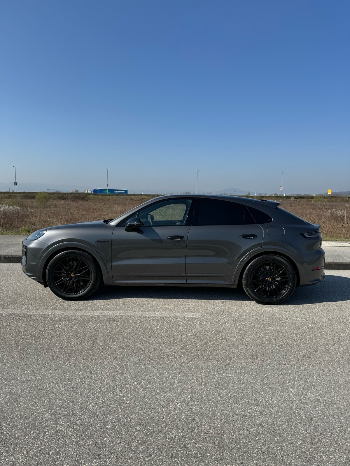 Cayenne Coupe Black optic 3xDisplay Chrono sport BOSE Matrix, fotografija 2