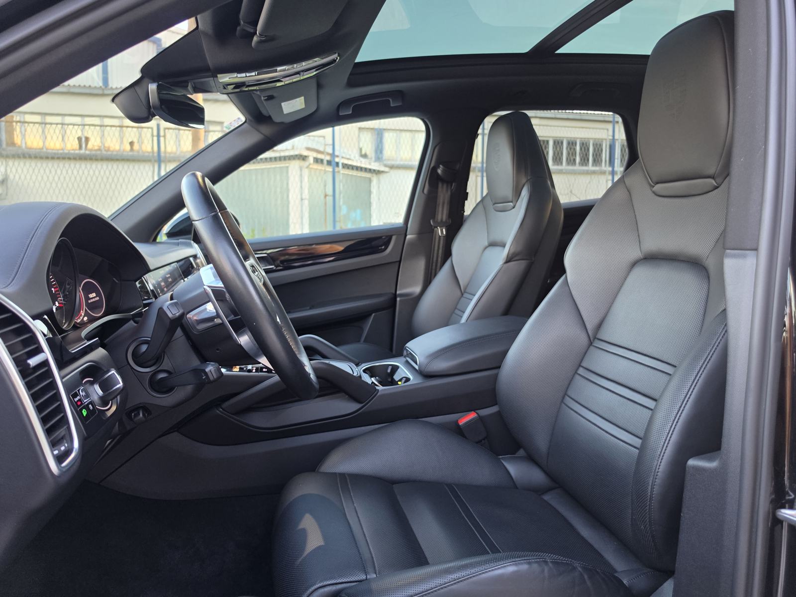 Porsche Cayenne S Turbo 440ks benzin, panorama, 22" Keyless, airmatic, fotografija 13
