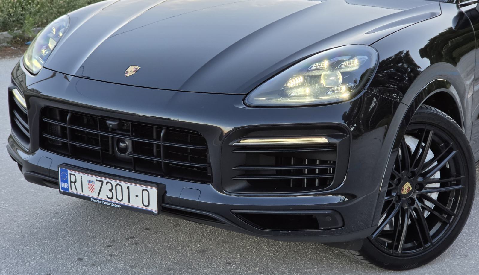 Porsche Cayenne S Turbo 440ks benzin, panorama, 22" Keyless, airmatic, fotografija 4