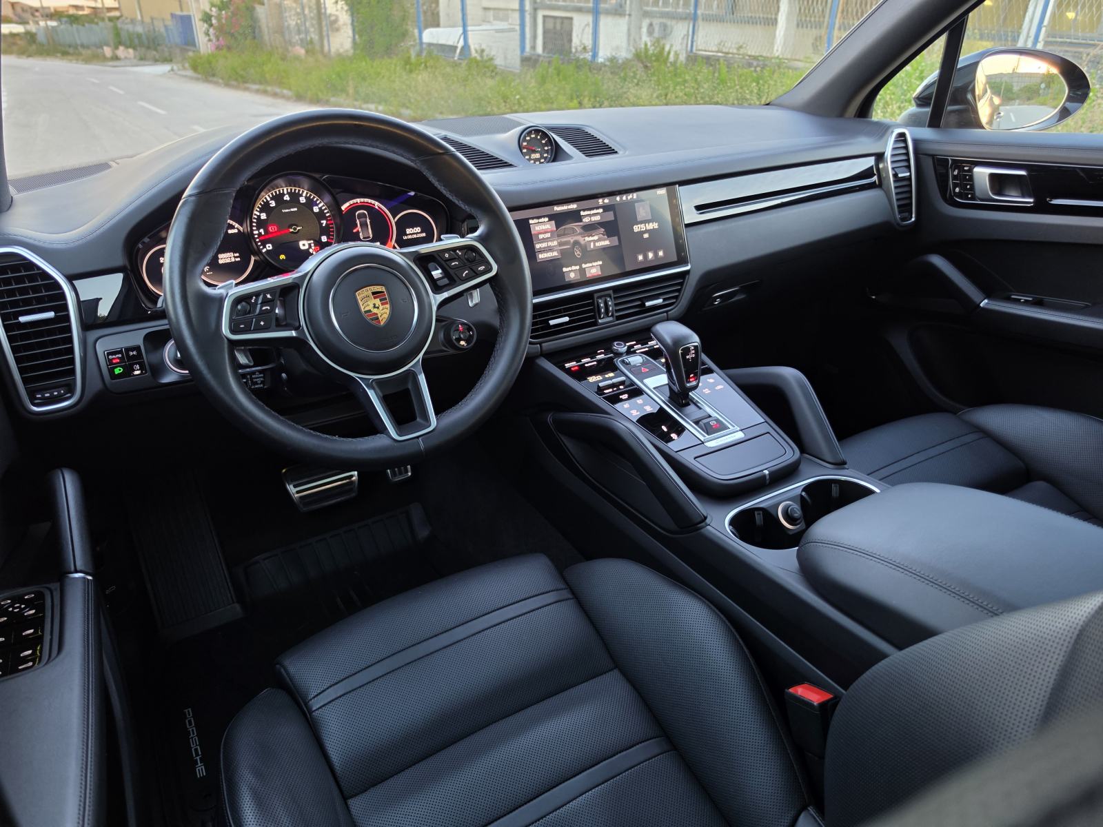 Porsche Cayenne S Turbo 440ks benzin, panorama, 22" Keyless, airmatic, fotografija 11