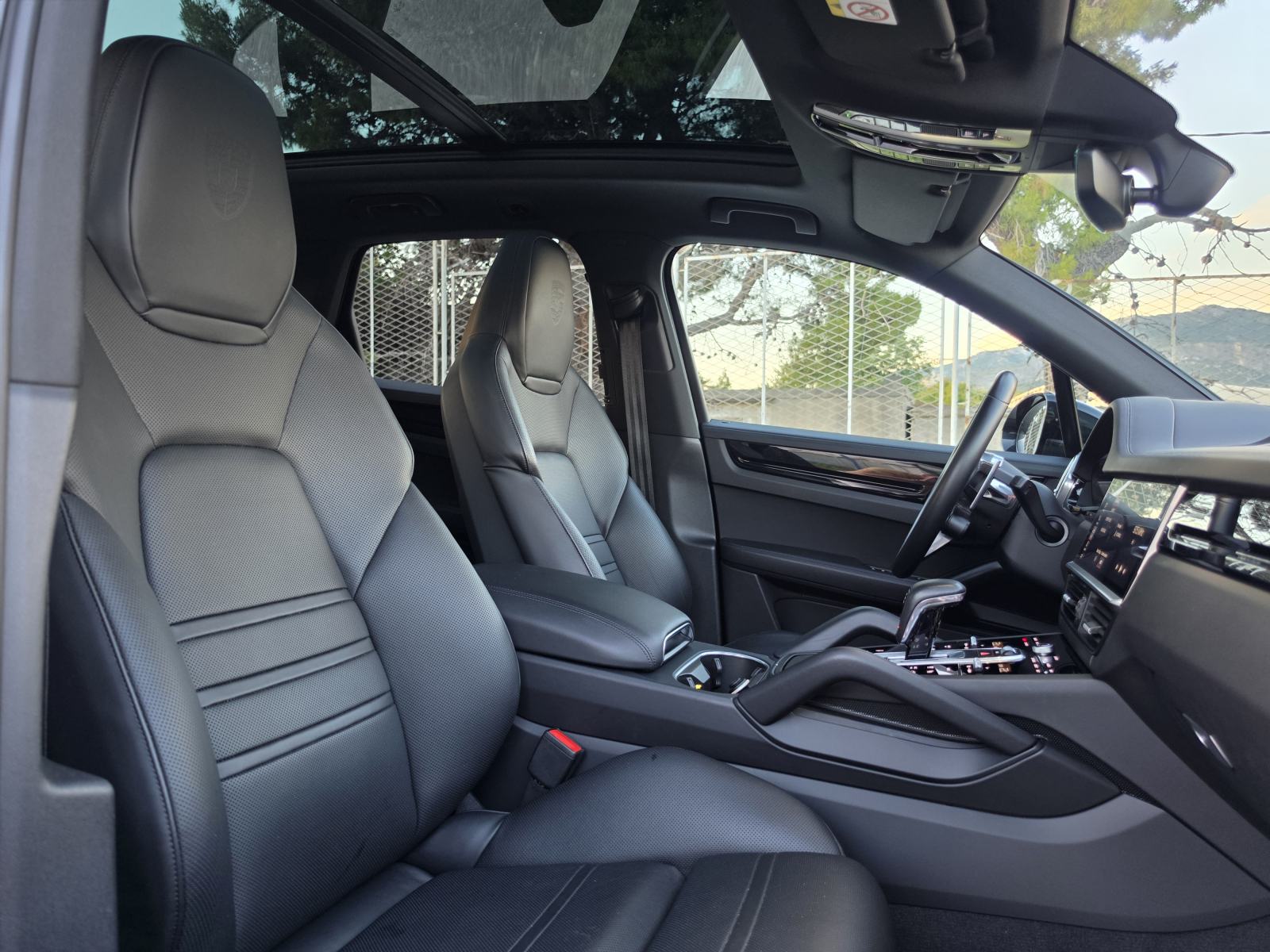 Porsche Cayenne S Turbo 440ks benzin, panorama, 22" Keyless, airmatic, fotografija 9