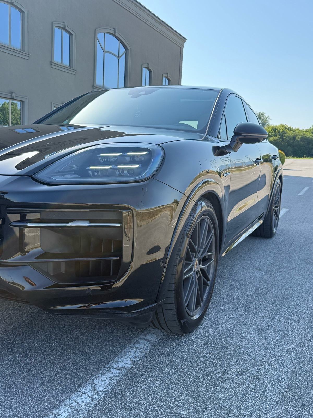 Porsche Cayenne E-Hybrid 2024. | Prvi vlasnik | 55.000 km | Top oprema, fotografija 2