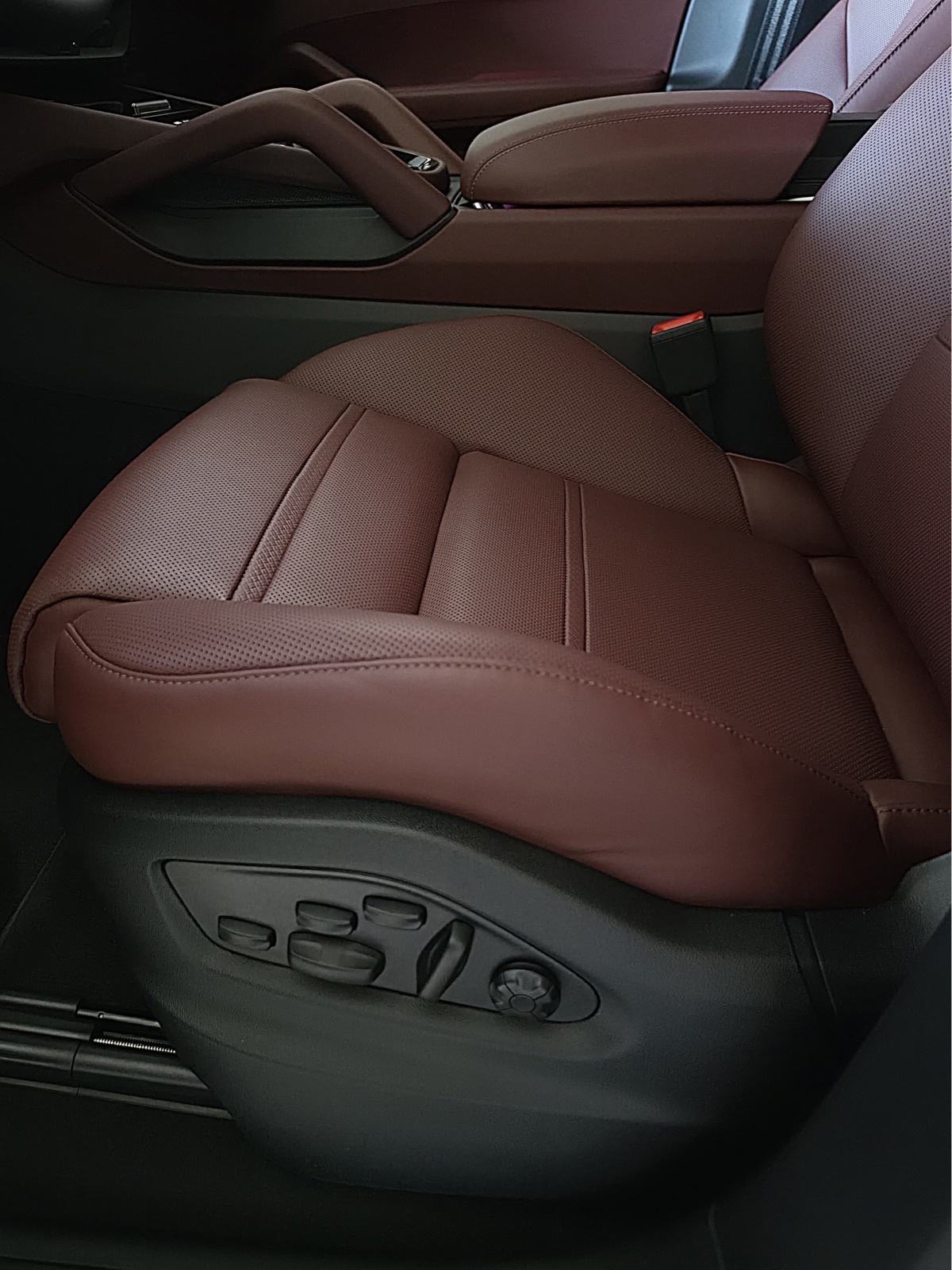 Porsche Cayenne Turbo NOVO NOVO NOVO, zadnji model, fotografija 15