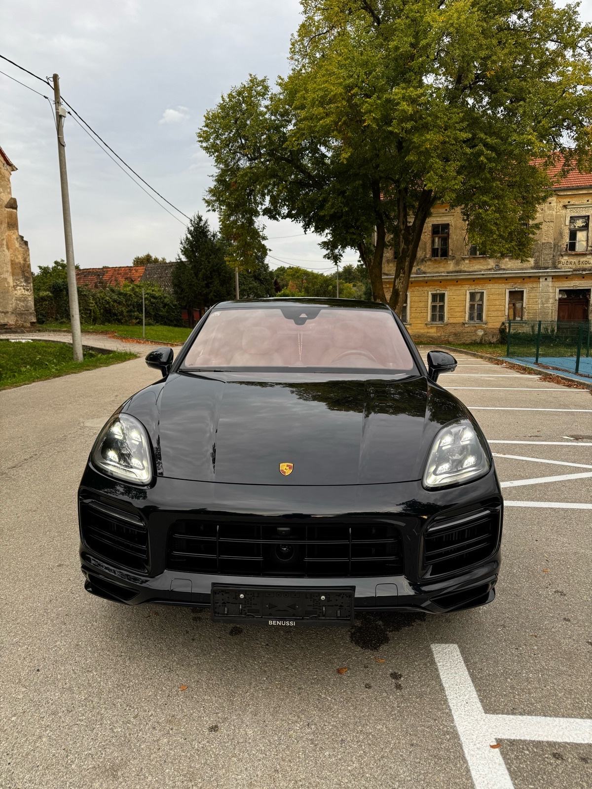 PORSCHE CAYENNE COUPE 3.0 HYBRID V6 SPORT CHRONO,GARANCIJA, fotografija 2