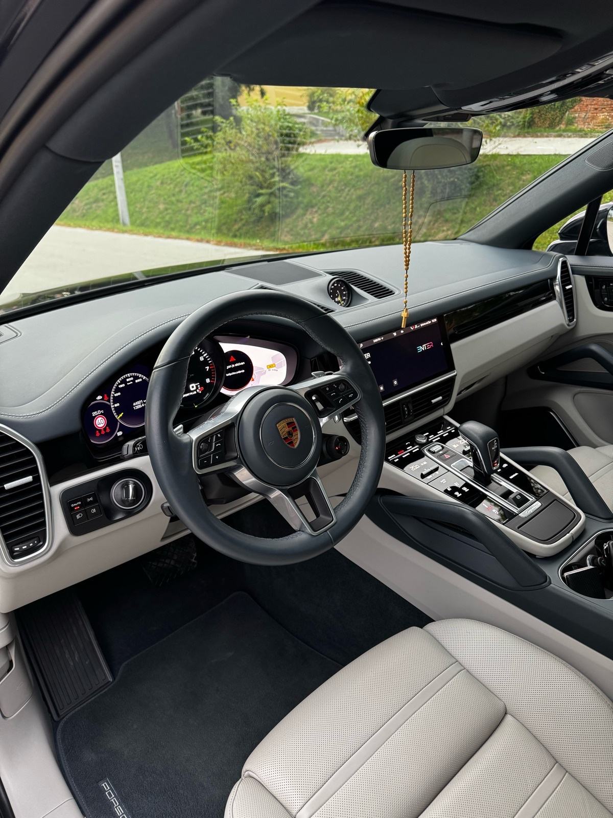 PORSCHE CAYENNE COUPE 3.0 HYBRID V6 SPORT CHRONO,GARANCIJA, fotografija 10
