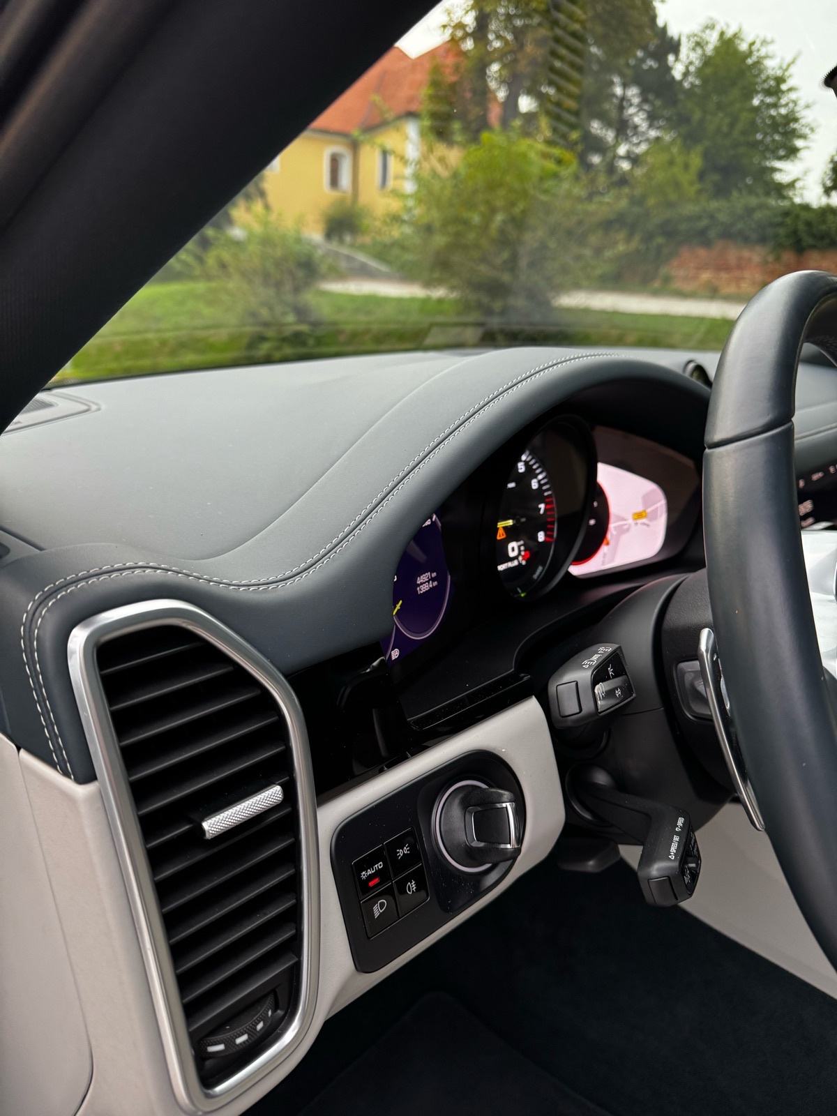 PORSCHE CAYENNE COUPE 3.0 HYBRID V6 SPORT CHRONO,GARANCIJA, fotografija 13