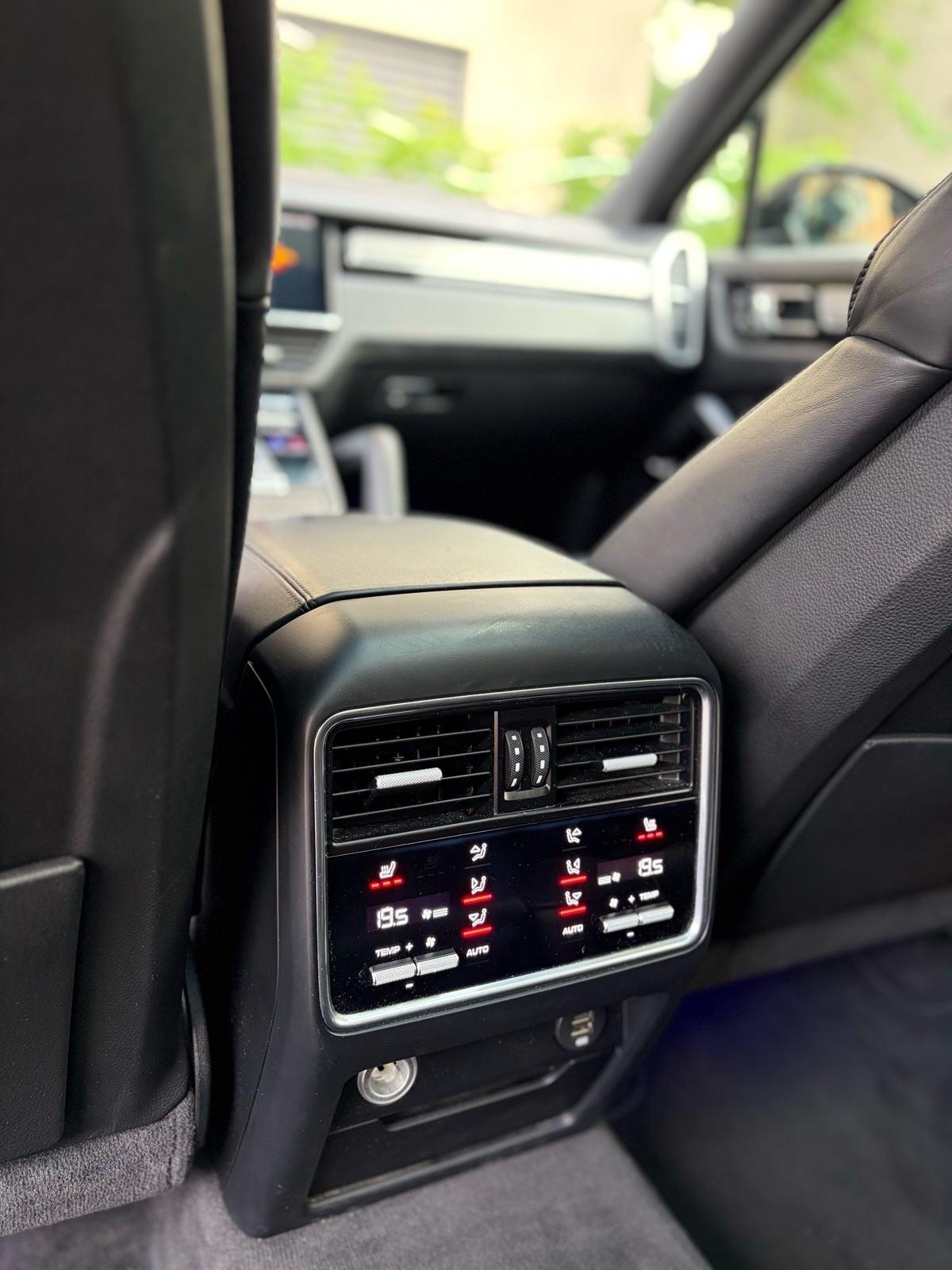 Porsche Cayenne Coupe 3.0, fotografija 10