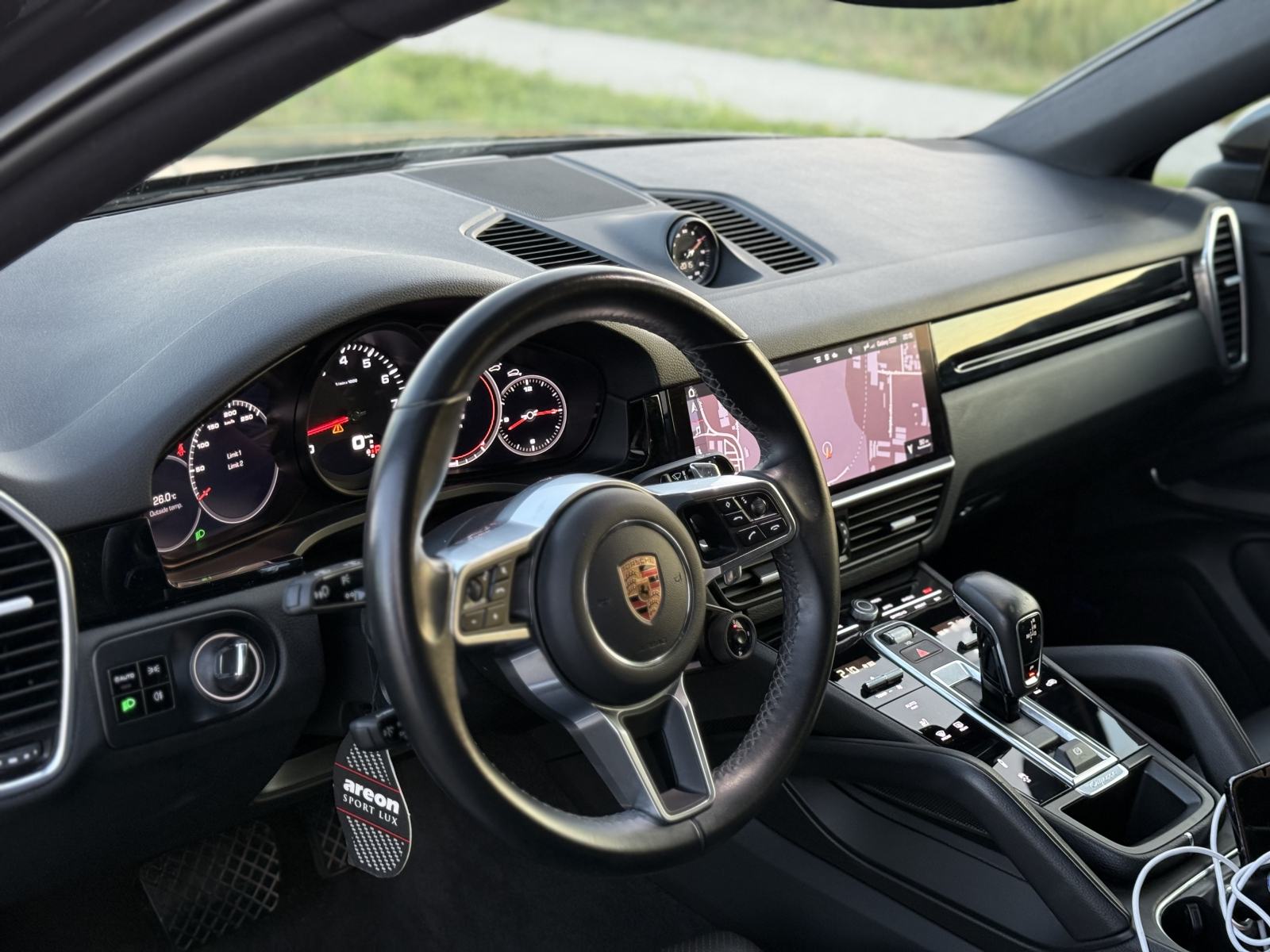 Porsche Cayenne COUPE 3.0 V6 Chrono Benzin 340 KS *PANORAMA BOSE*NOVOO, fotografija 15