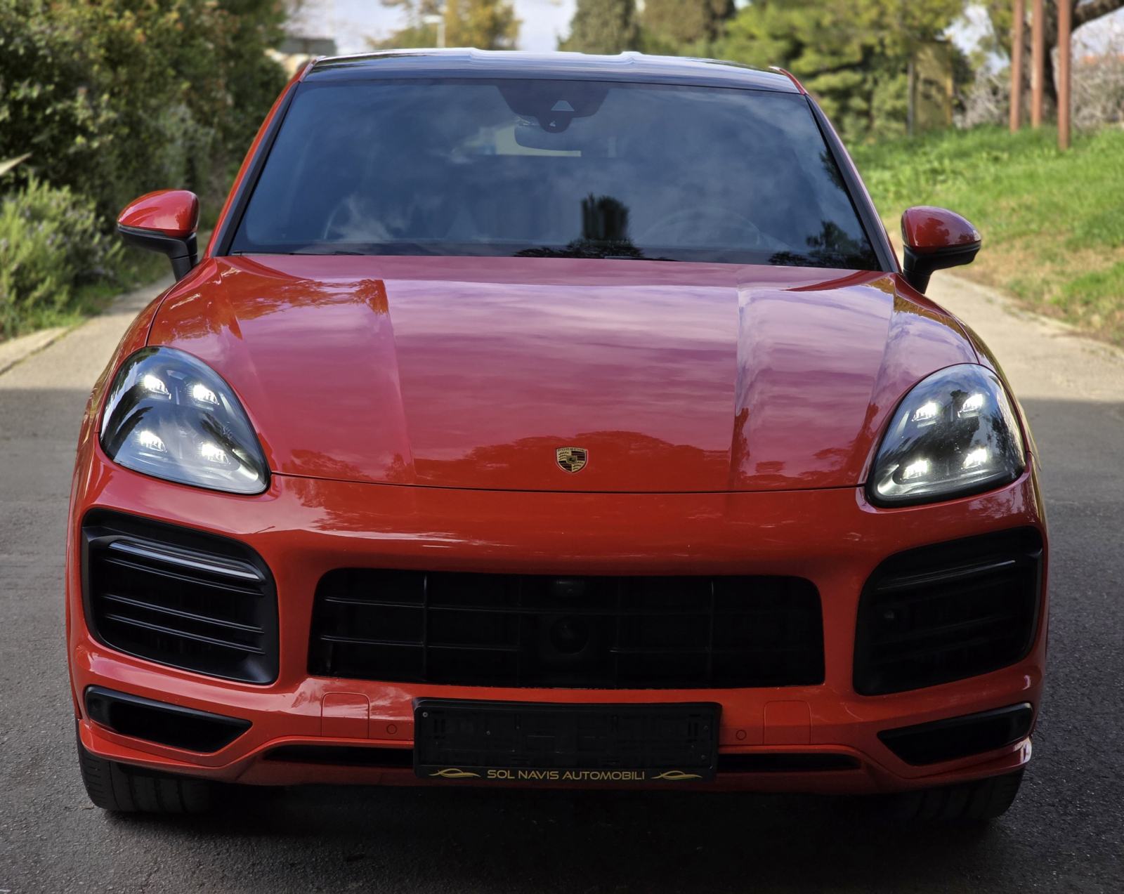 Porsche Cayenne Coupe 3.0V6 E-Hybrid 462ks, 43km electric range alu 22, fotografija 2