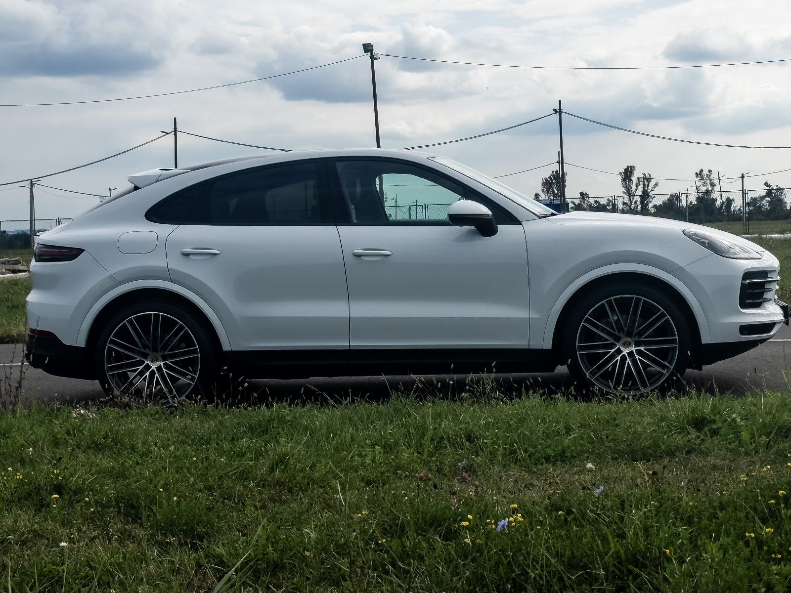 Porsche Cayenne Coupe 3.0 V6, fotografija 6