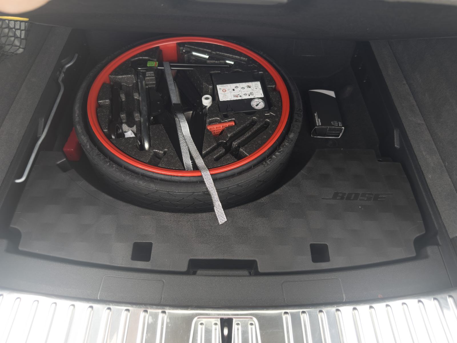 Porsche Cayenne Coupe 3.0 V6, fotografija 14