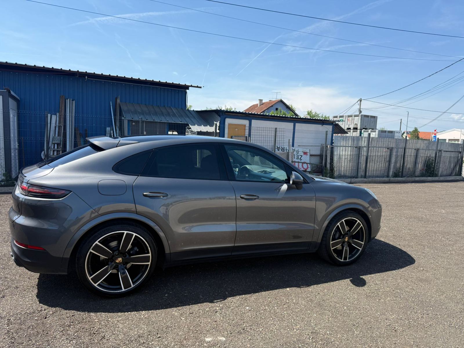 Porsche Cayenne Coupe 3.0 V6, fotografija 8
